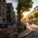 découvrez comment identifier les quartiers à éviter à martigues avant de vous installer, pour faire un choix éclairé et vivre en toute sérénité dans votre nouveau logement.